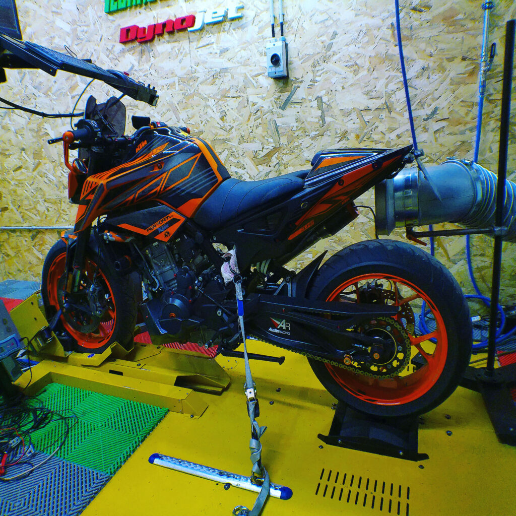 KTM 790 DUKE reprogrammation banc de puissance