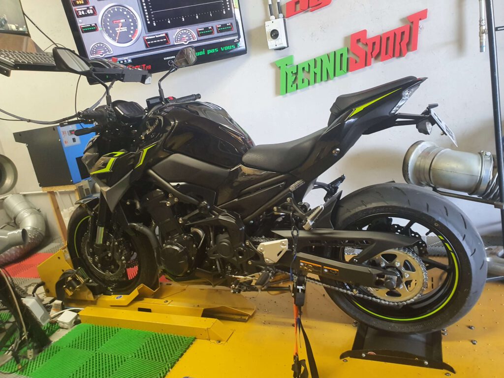 Reprogrammation moteur Kawasaki Z900